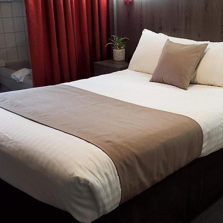 Hotel Et Motel Le Chateauguay Québec Dış mekan fotoğraf