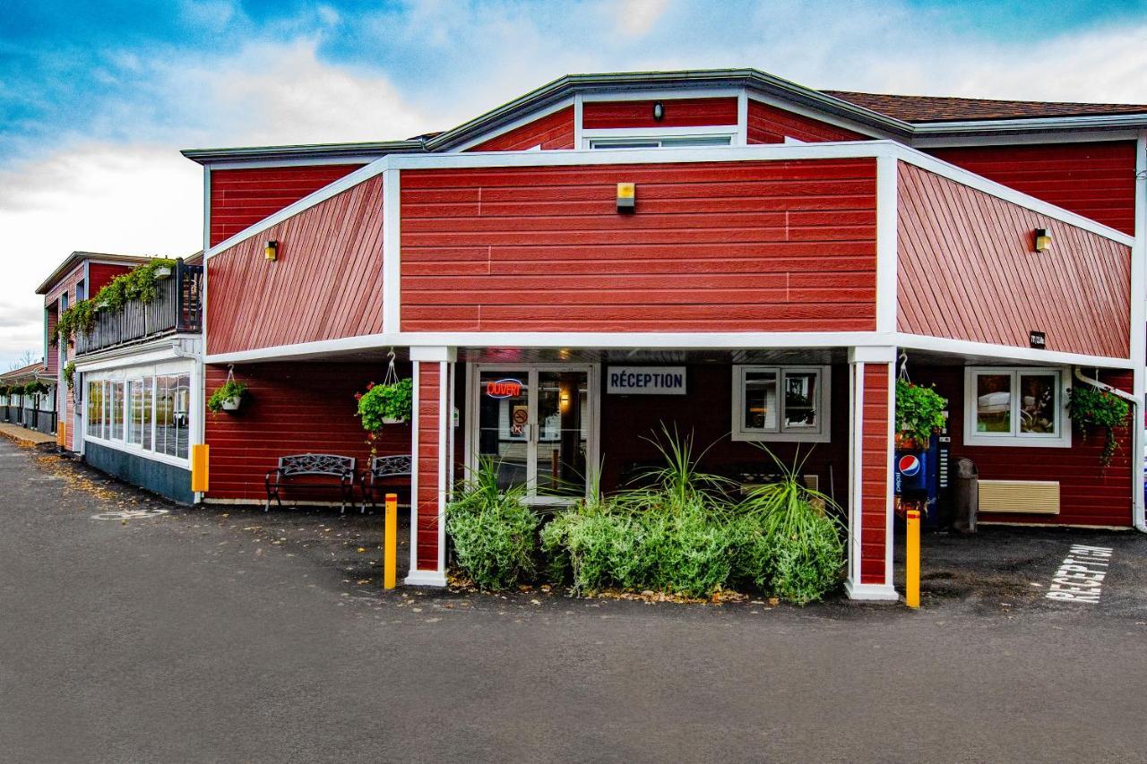 Hotel Et Motel Le Chateauguay Québec Dış mekan fotoğraf